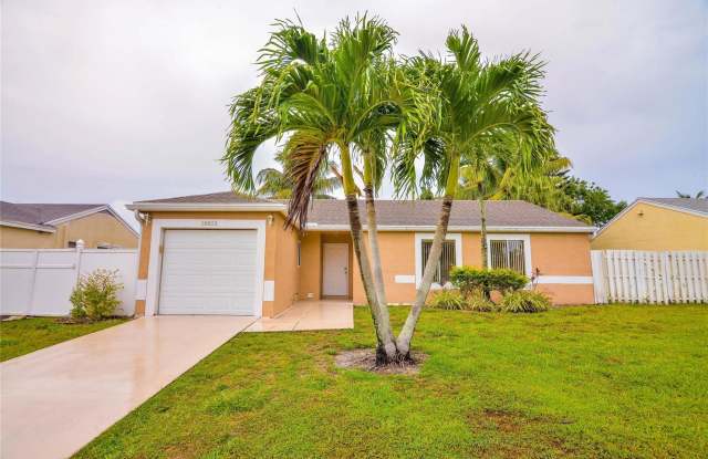 18813 Cloud Lake Circle photos photos