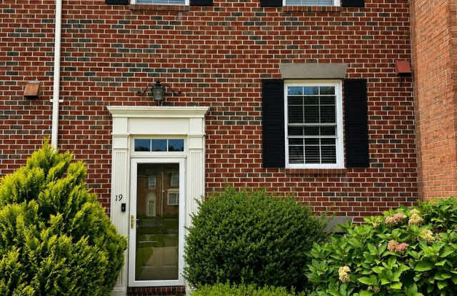 Spacious 4BR Townhome in Timonium photos photos Spacious 4BR Townhome in Timonium photos photos