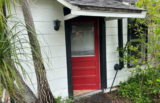 1648 27TH AVENUE N - 1648 27th Avenue North, St. Petersburg, FL 33713