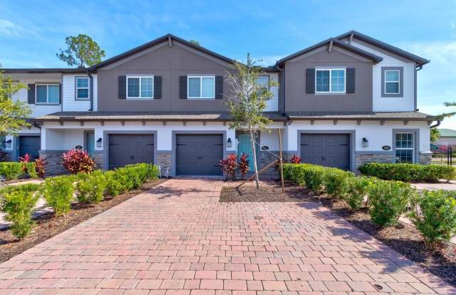 263 CAPE HONEYSUCKLE PLACE - 263 Cape Honeysuckle Place, Sanford, FL 32771