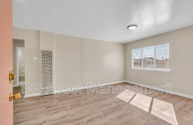 156 Marina Way photos photos