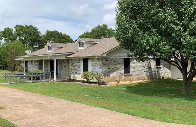 590 County Road 1570 photos photos