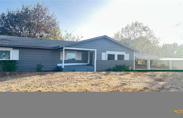 2043 Hwy 190 Gallery 4