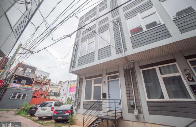 1202 N ETTING STREET Gallery 2
