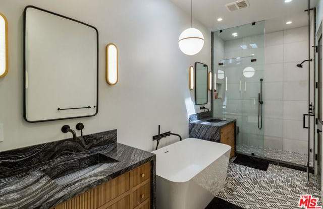 521 Formosa Avenue photos photos