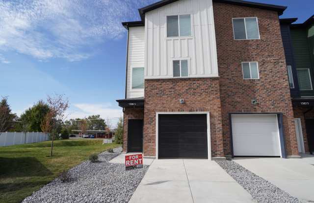 1586 S 150 W - 1586 150 West, Perry, UT 84302