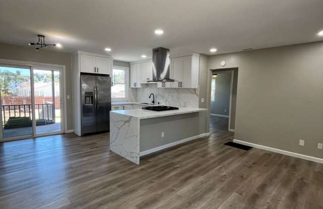 Brand New Remodeled 3Bed 2Bath Home With a Huge Backyard photos photos Brand New Remodeled 3Bed 2Bath Home With a Huge Backyard photos photos