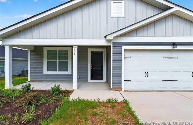 438 Windemere Drive - 438 Windermere Drive, Fayetteville, NC 28314