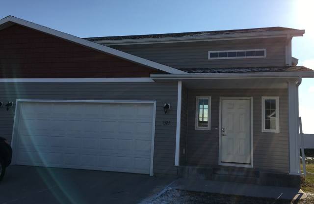 3 Bed 2 Bath Twin Home photos photos