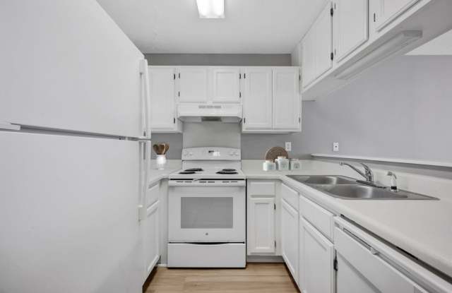 Melrose Apartments, Concord NC - 1 Bedroom 1 Bathroom Apartment, 995.00 Gallery 4