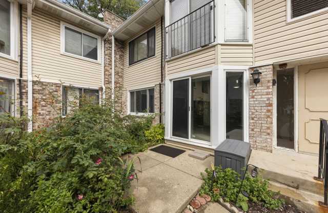 2640 Mitchell Drive Gallery 3