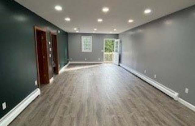 159 A Barre Paxton Road unit: 2 - 159 Barre Paxton Road, Worcester County, MA 01543