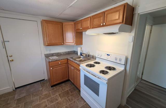 617 N 3rd St - 617 North 3rd Street, Millville, NJ 08332