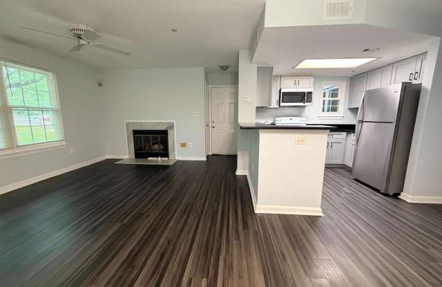 931 HILLSIDE LAKE Terrace Gallery 1