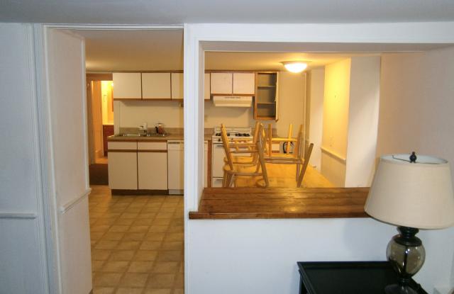 211 Williams St., 1 Gallery 4