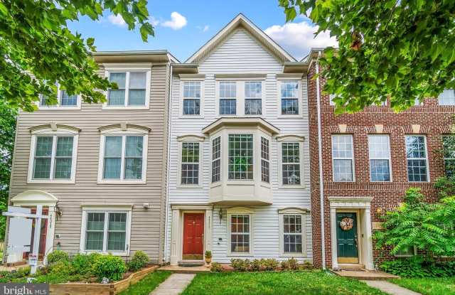 44313 SUSCON SQUARE - 44313 Suscon Square, Ashburn, VA 20147
