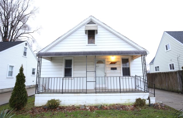 8056 Hupp Ave - 8056 Hupp Avenue, Warren, MI 48089