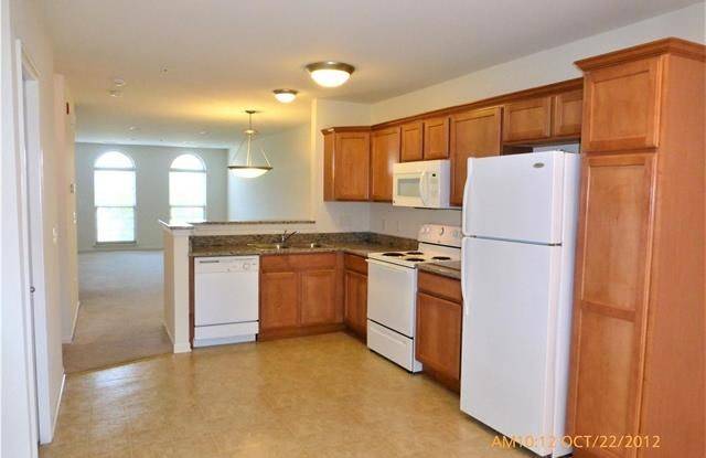 39649 SPRINGWATER Drive Gallery 2