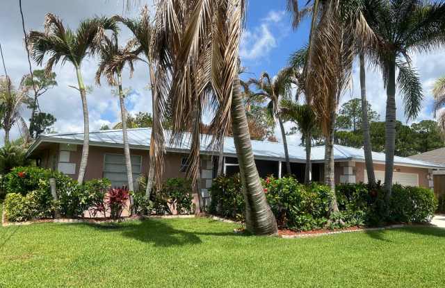 3 BEDROOM 2 BATH CONVENIENTLY LOCATED WITH A TROPICAL OASIS IN THE BACK YARD! photos photos
