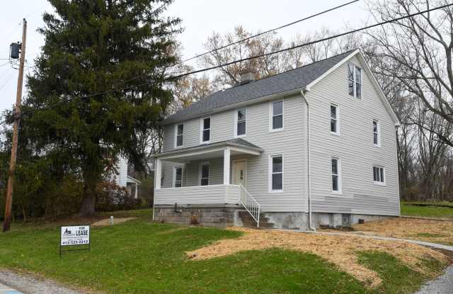 3 Bedroom / 2 Full Bath / 2 Half Bath Single Family Home For Rent! photos photos