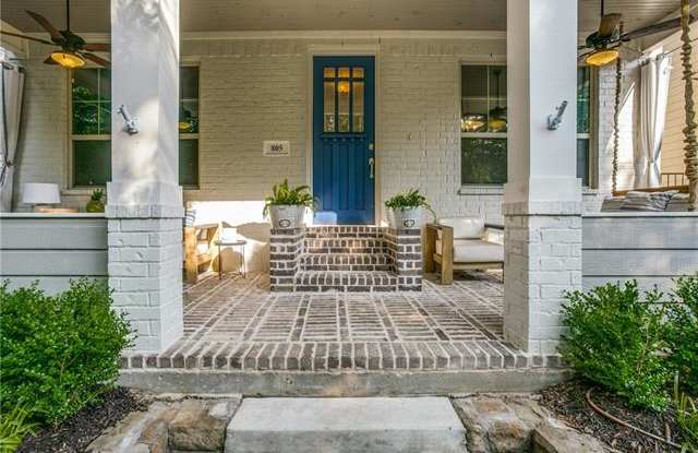 805 Harmony Lane Gallery 3