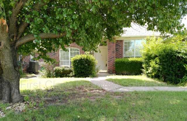 2208 SW 138th St photos photos