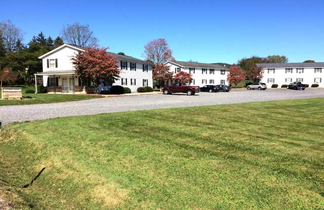424 Tipton Road photos photos