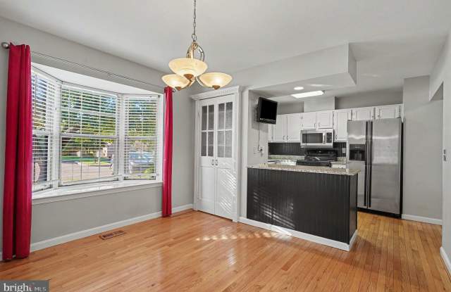 2 BRYCE Court Gallery 2