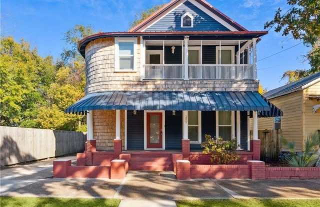 1512 Albany Street photos photos