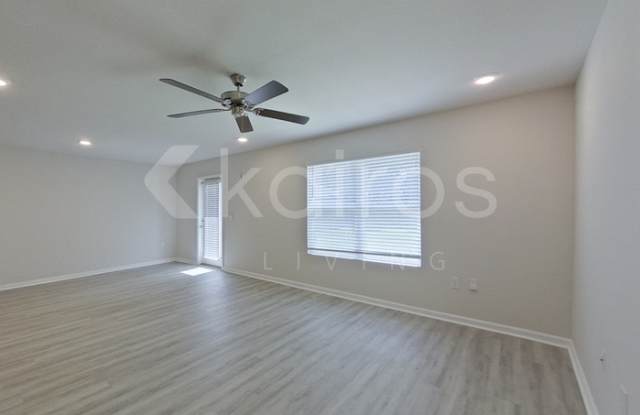 4678 Malay Circle Gallery 2