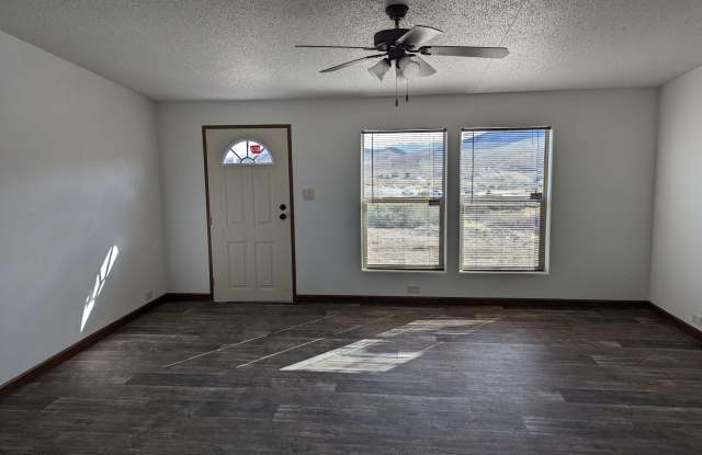 7875 Loma Lane Gallery 2