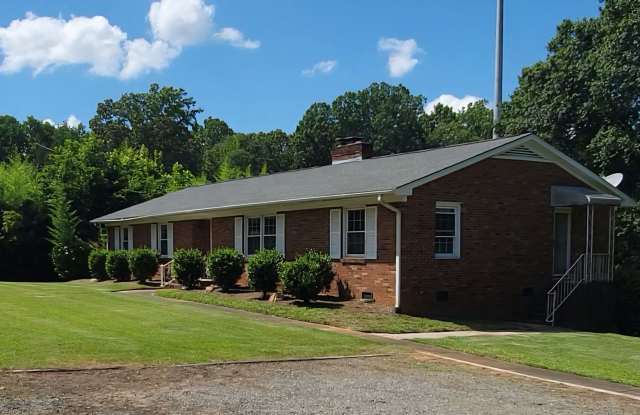 Exclusively Offered By Muse Realty, LLC photos photos