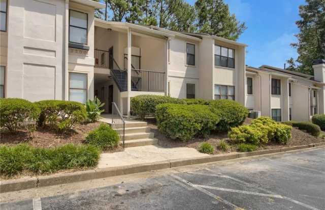 2510 Huntingdon Chase photos photos
