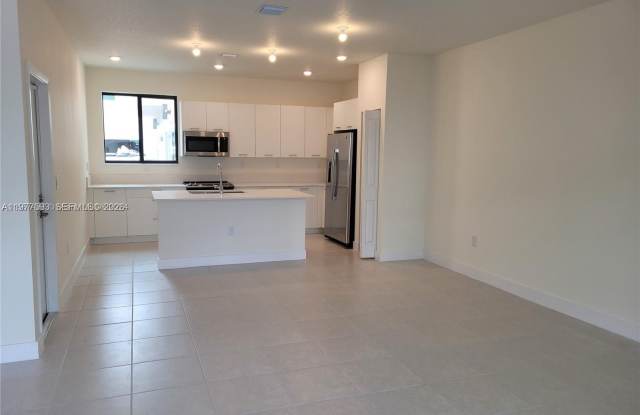 4558 NW 83rd Ave photos photos 4558 NW 83rd Ave photos photos