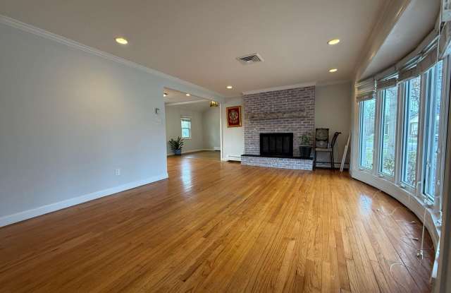 4 Edna Drive Gallery 2