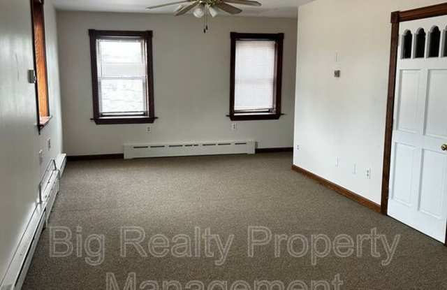 358 Hall St photos photos