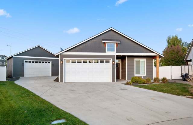 Newer Construction with 28X36 Shop! - 4115 North Slazenger Lane, Post Falls, ID 83854 Newer Construction with 28X36 Shop! - 4115 North Slazenger Lane, Post Falls, ID 83854