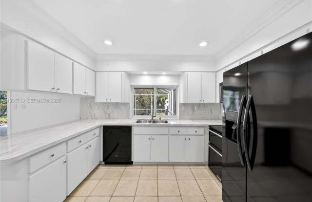 10142 Southwest 79th Avenue photos photos 10142 Southwest 79th Avenue photos photos
