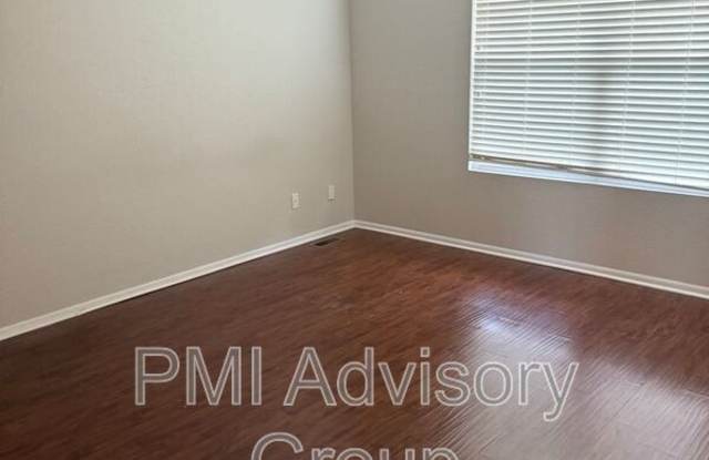 7223 SW 23rd Ct Gallery 3