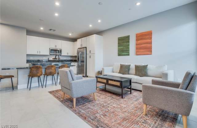 9812 Kings Glen Street photos photos