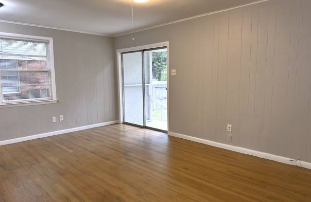 1106 Stratford Road Gallery 4