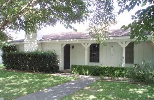 2923 Melmar Park Street - 2923 Melmar Park Street, Commerce, TX 75428 2923 Melmar Park Street - 2923 Melmar Park Street, Commerce, TX 75428