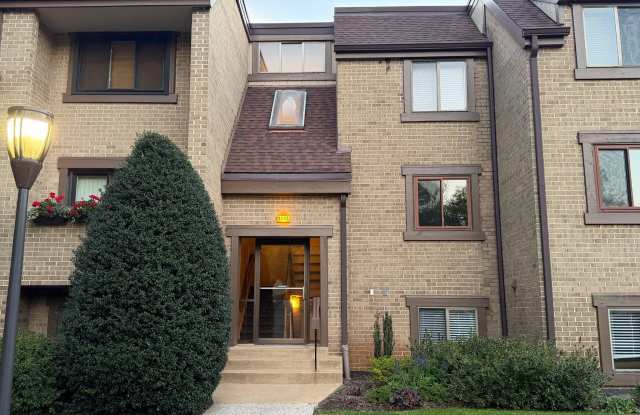 1657 PARKCREST Circle Gallery 2