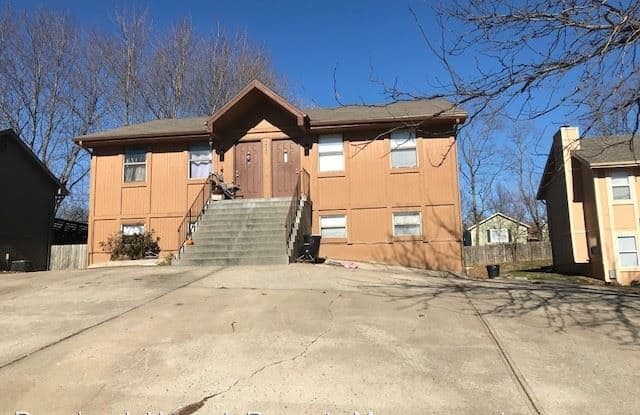 8608 NW 83rd St. - B - 8608 NW 83 St, Kansas City, MO 64152