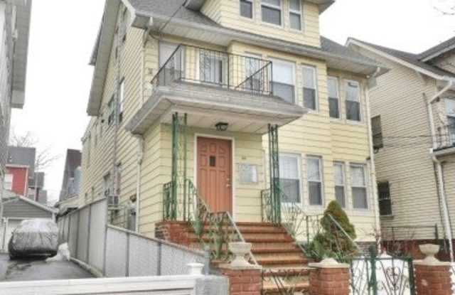 43 Peck Ave 2nd Fl. photos photos