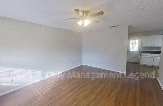 701 S Valentine Dr. Gallery 4