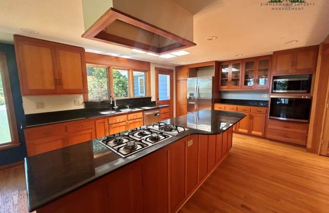 320 Sunset Dr photos photos