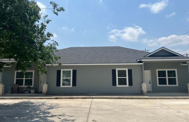 Luxury 3/2 Duplex in Seguin, Texas photos photos