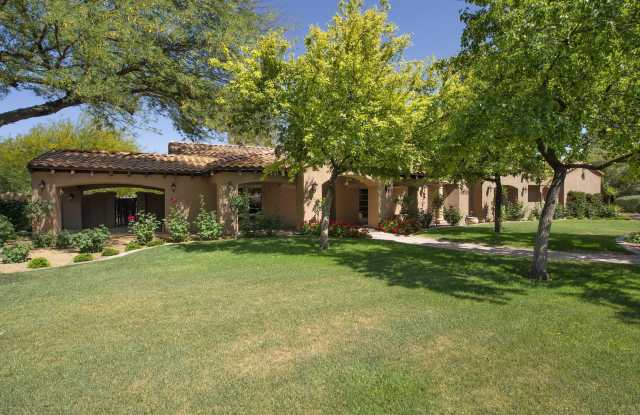 8325 N 73RD Place - 8325 North 73rd Place, Scottsdale, AZ 85258