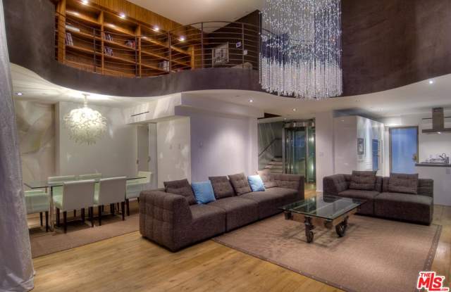 1719 OCEAN FRONT Walk Gallery 2